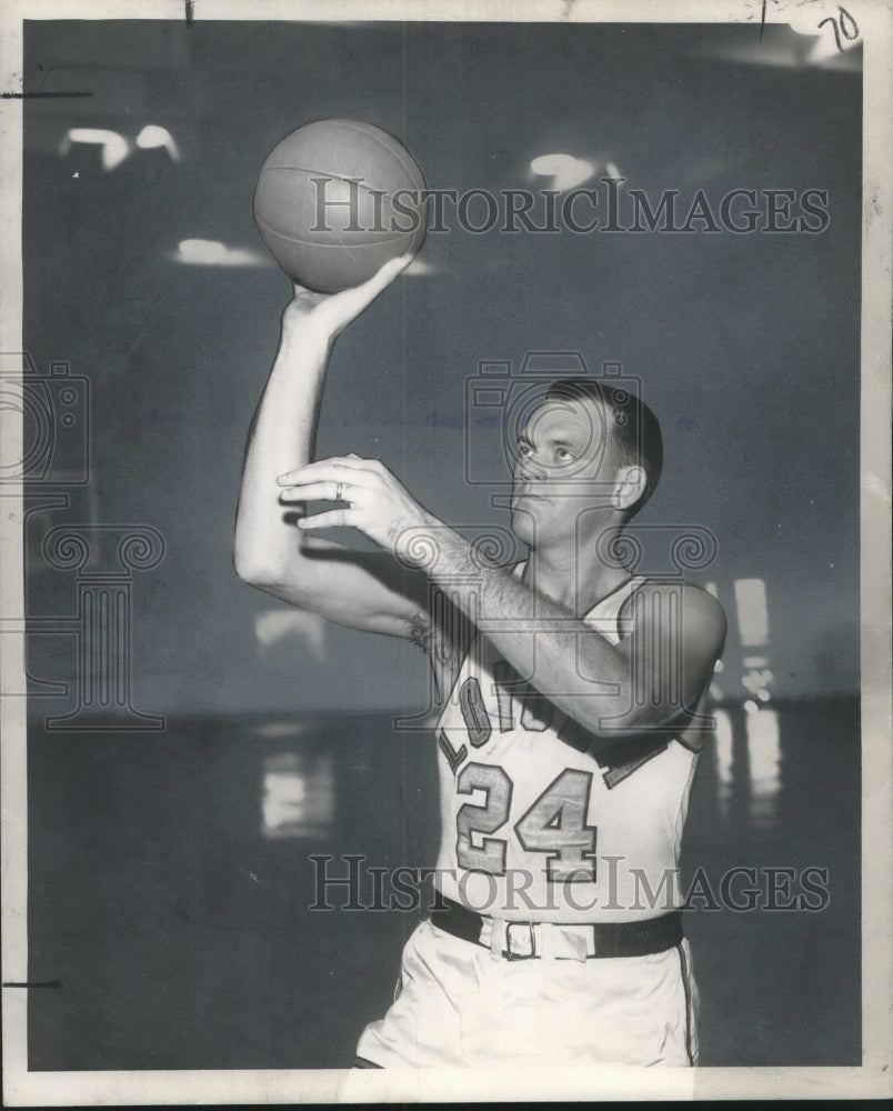 Press Photo Chester Doll, New Orleans Sophomore Basketball Player - noo11410 - Historic Images