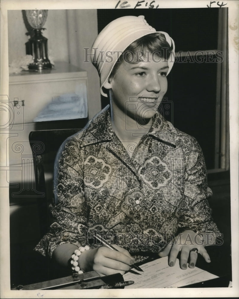 1958 Press Photo Doris Doell, President Phi Epsilon Chapter, Beta Sigma Phi-Historic Images