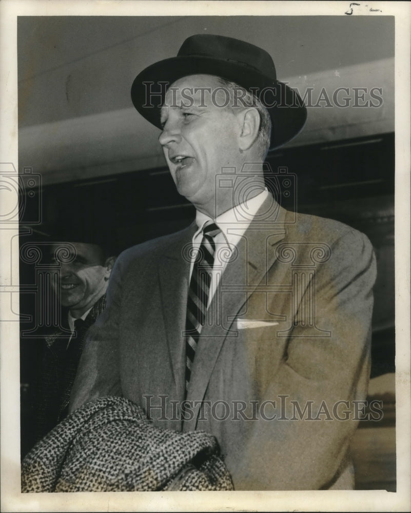 Press Photo Georgia Tech Head Football Coach Bobby Dodd - noo11503 - Historic Images