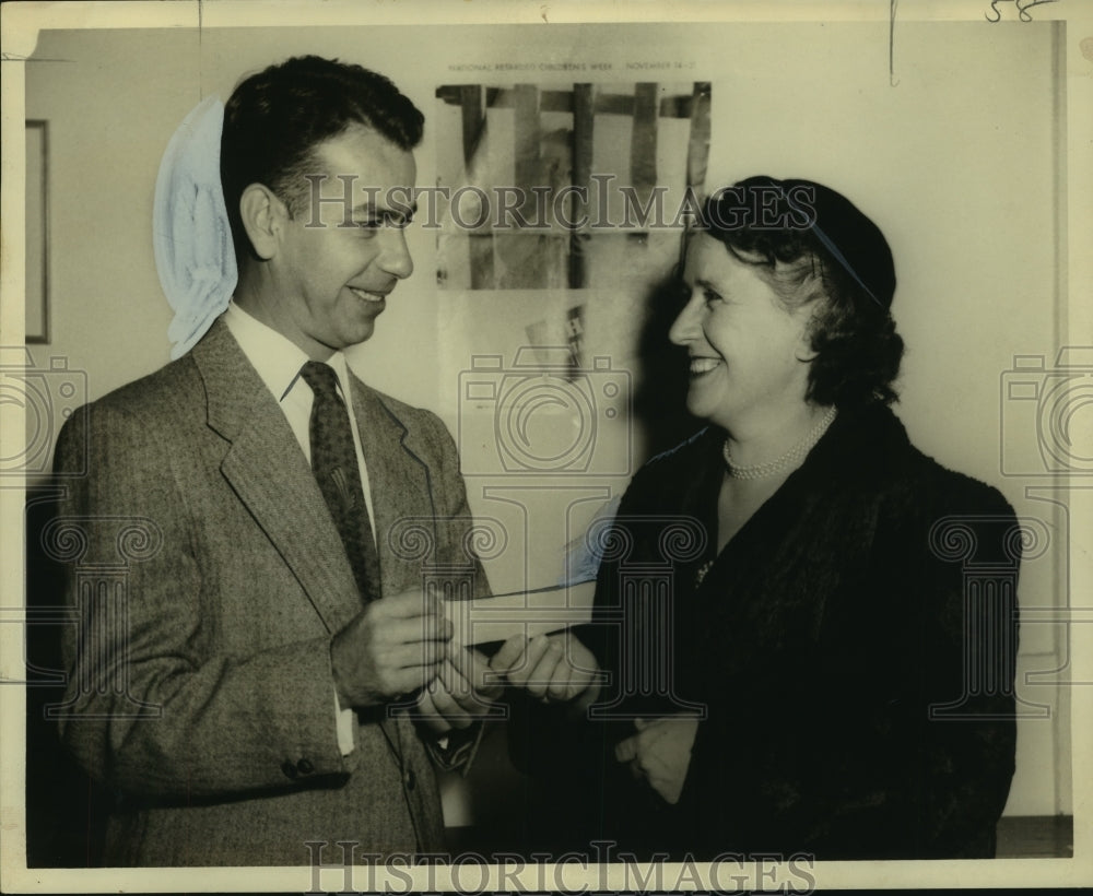 1955 Press Photo John D.Ingalis receives check from Mrs.Margaret Du Rapau - Historic Images