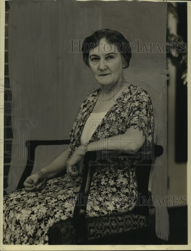 1934 Press Photo Mrs. Edgar Dumont, President of New Orleans Needlework Guild - Historic Images