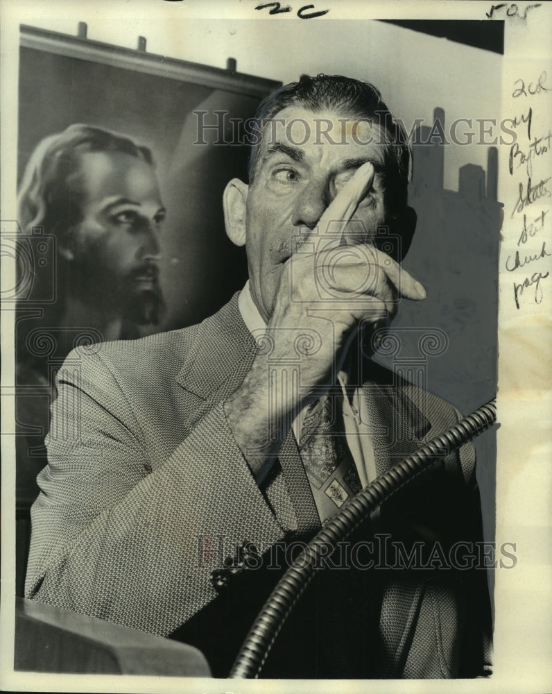 1975 Press Photo Harry Downs, preacher at Baptist Mission Home on Magazine St. - Historic Images