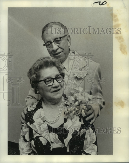 1975 Press Photo Mr. and Mrs. Sidney E. Doufour - noo12355 - Historic Images
