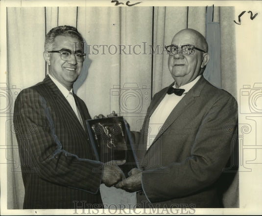 1964 Press Photo A.R. Dupre & George Hesni of New Orleans Athleticc Club-Historic Images
