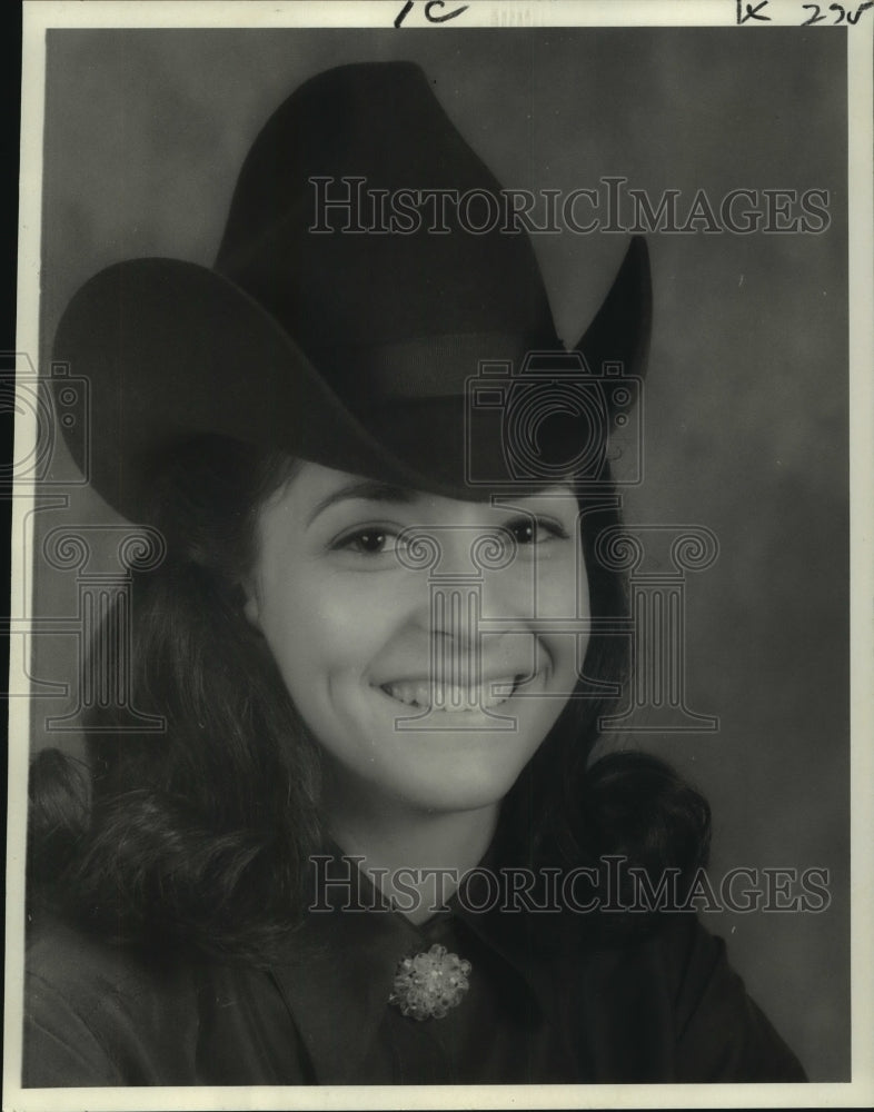 1968 Louisiana High School Rodeo queen Donna Ann Durr at Sulphur - Historic Images