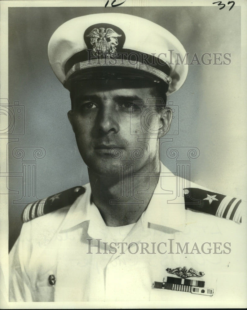 1966 Lieutenant Commander W.P. Eddy, Submarine Skipper - Historic Images