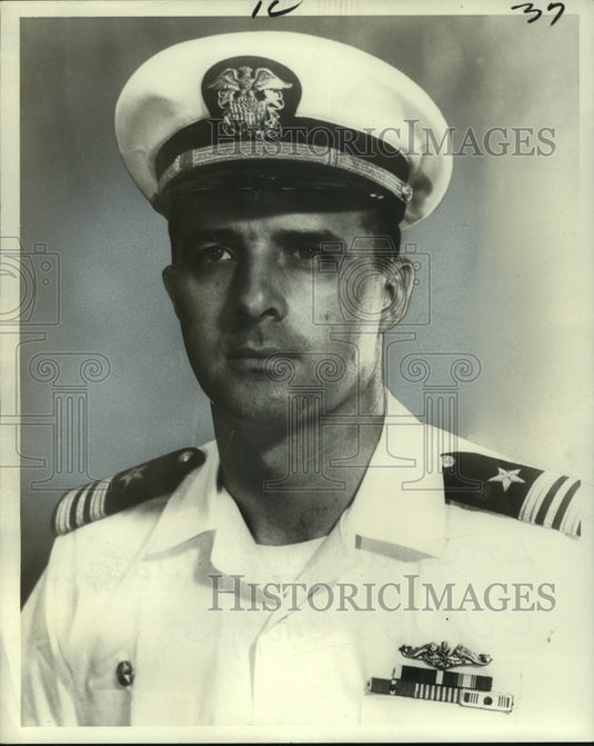 1966 Lieutenant Commander W.P. Eddy, Submarine Skipper - Historic Images