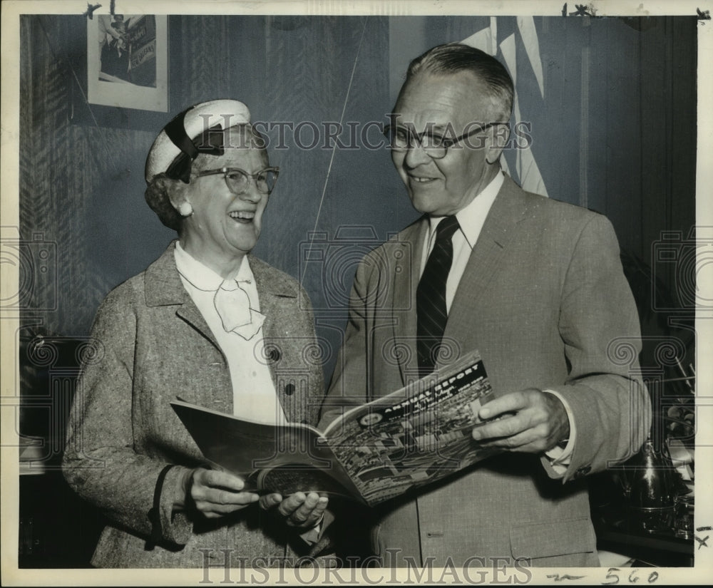 1959 Mr. and Mrs. Albert Einsporn named "Mr. & Mrs. Tourist"-Historic Images