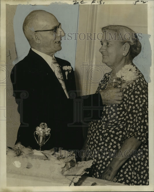 1956 Press Photo Mr. & Mrs. Vincent Esposito Celebrate 50th Anniversary-Historic Images