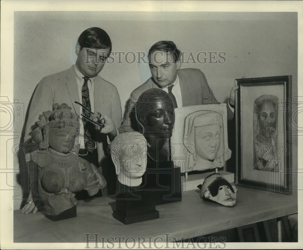 1966 Delgado Museum Staff Catalogs Items in &quot;Odyssey&quot; Show - Historic Images