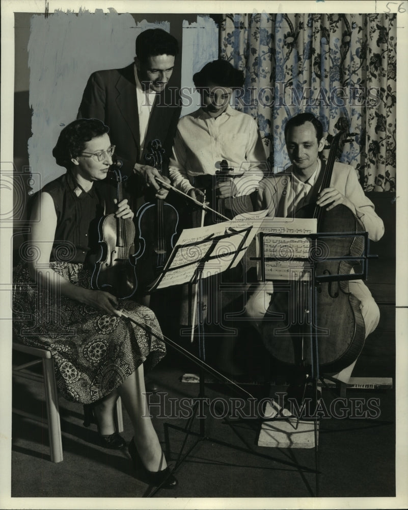 1954 Press Photo Members of the Everett String Quartet - noo16874-Historic Images