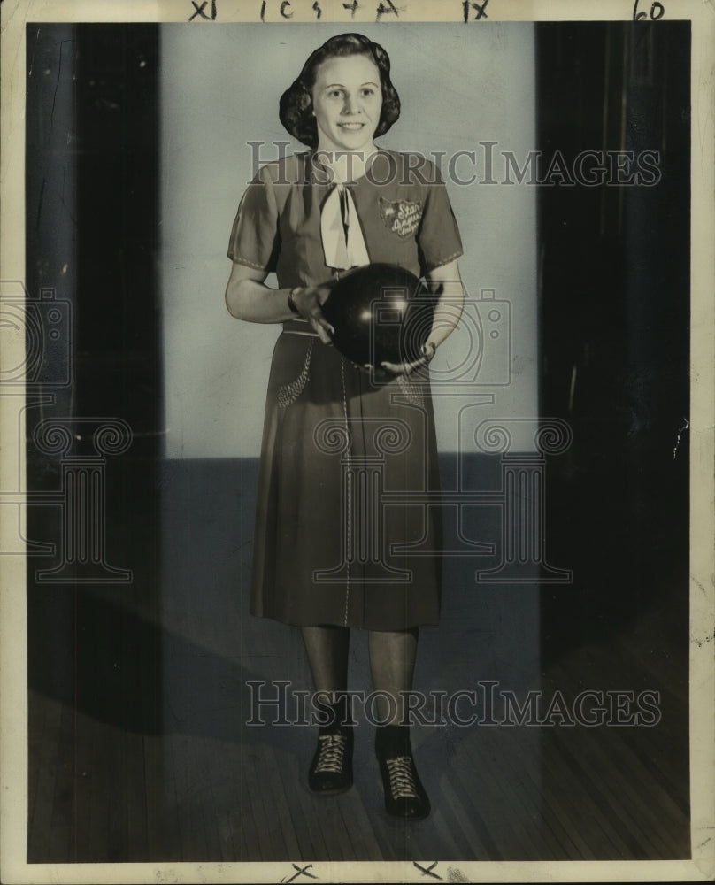 Press Photo U.S. Bowling Congress Hall of Fame's Catherine Fellmeth when Young - Historic Images