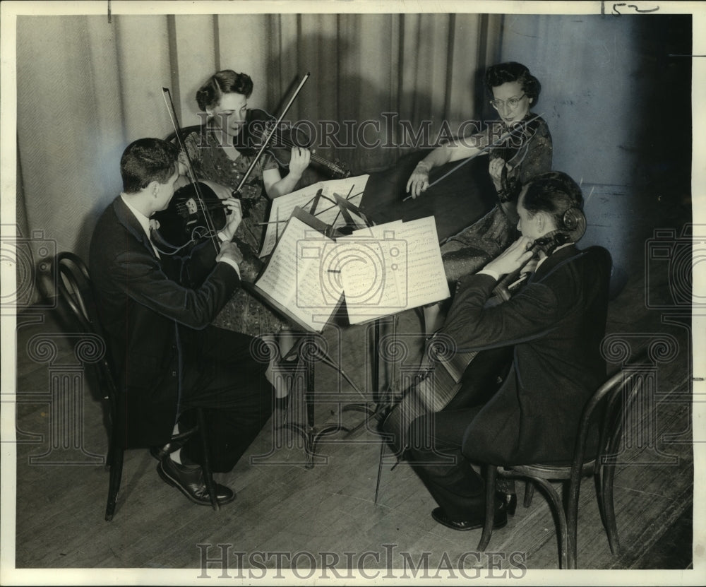 1955 Everett String Quartet, New Orleans - Historic Images