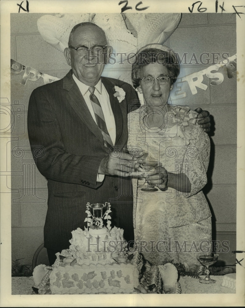 1965 Mr. and Mrs. Linnie Firmin Celebrating Their 50th Anniversary - Historic Images