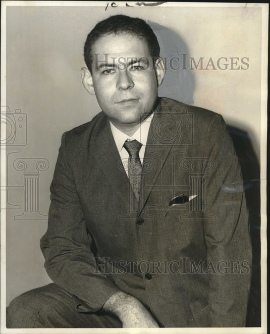 1959 Children's Coat Designer Norman Fischer of Fischer Kiddie Coats - Historic Images