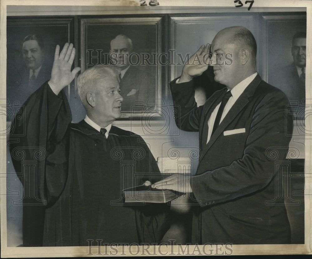 1960 Gerald G. Gallinghouse sworn to the Orleans parish levee board-Historic Images