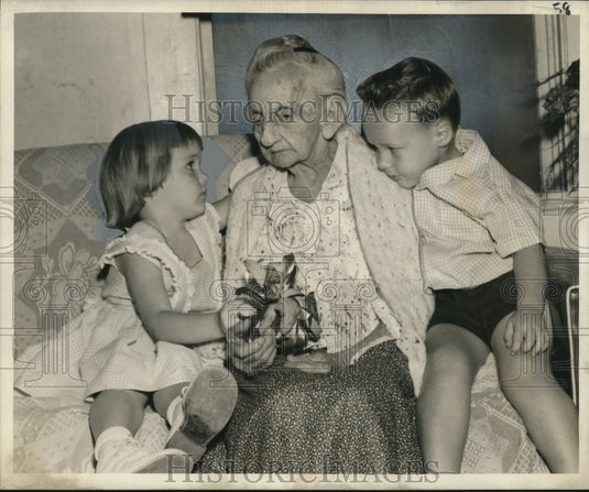 1957 Mrs. Paul Frederick Luling celebrates her 99th birthday - Historic Images
