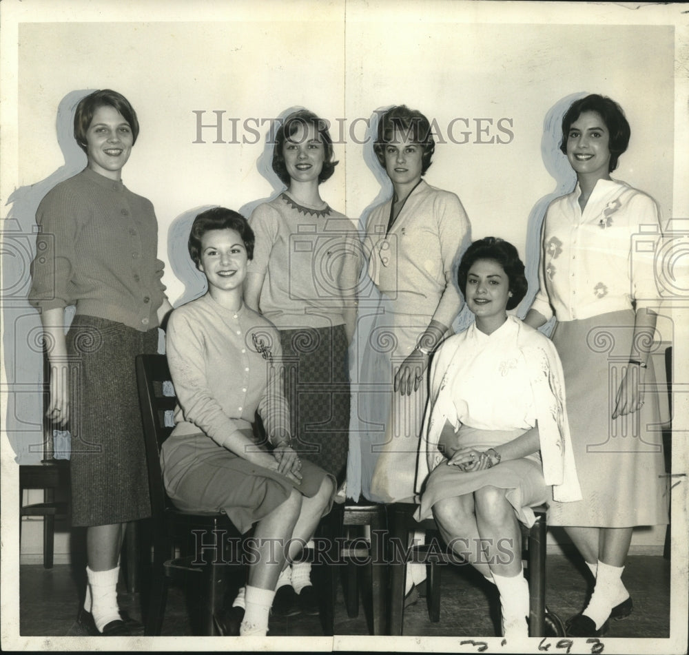 1960 Maids in the court of Miss Pauline Tulane - Historic Images