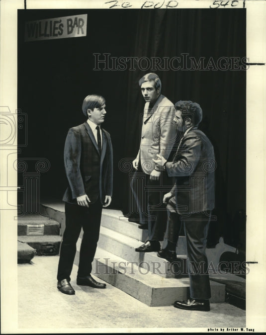 1970 Press Photo "Something for Maggie" cast at Gallery Circle Theater - Historic Images