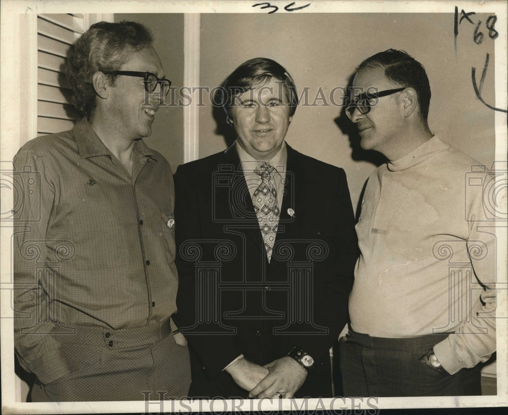 1972 Pro Football Writers of America Officers in New Orleans - Historic Images