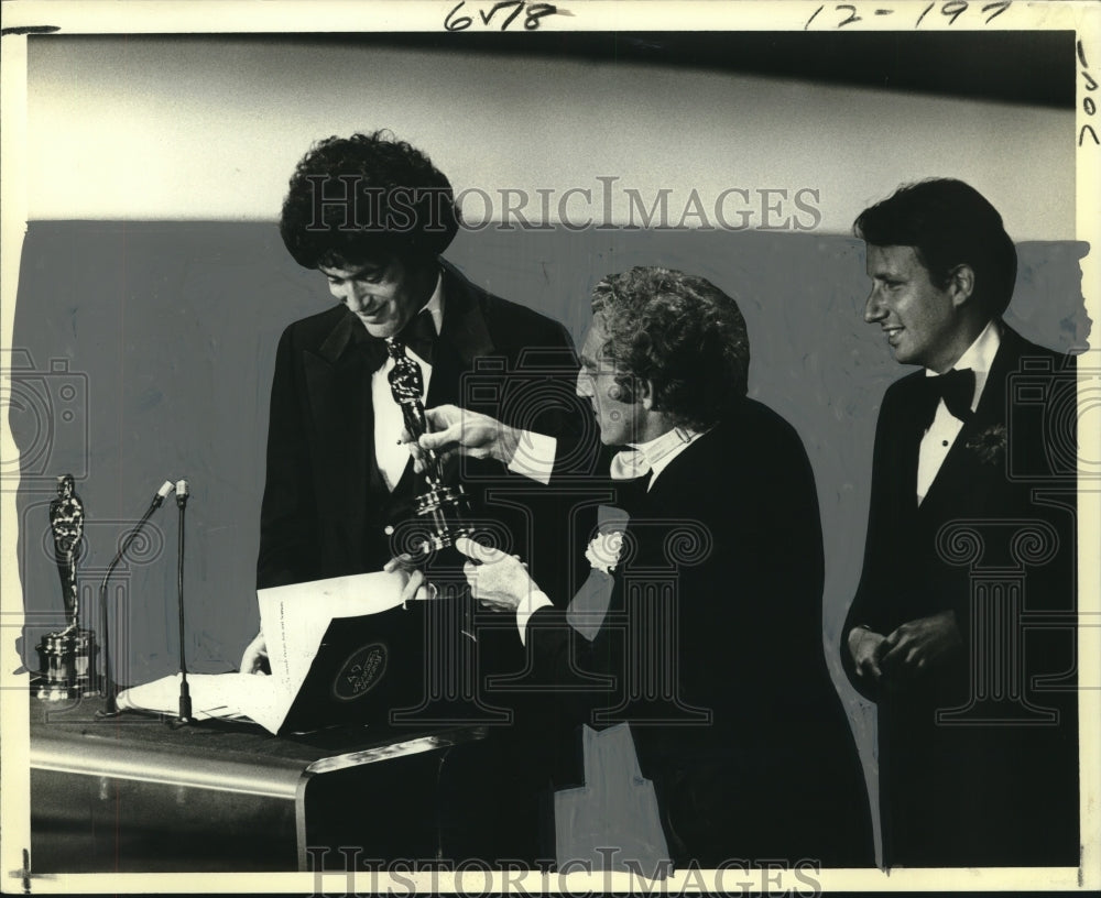 1977 Press Photo &quot;In the Region of Ice,&quot; Wins Oscar for Best Dramatic Short Film - Historic Images