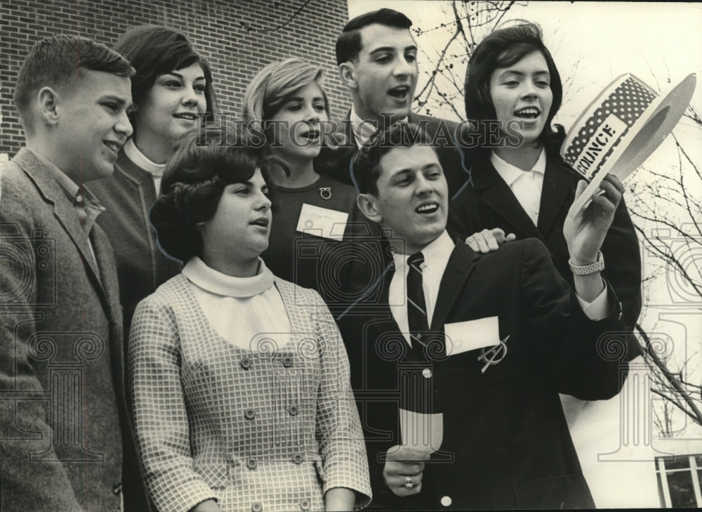 1965 Mississippi Future Business Leaders of America Members - Historic Images