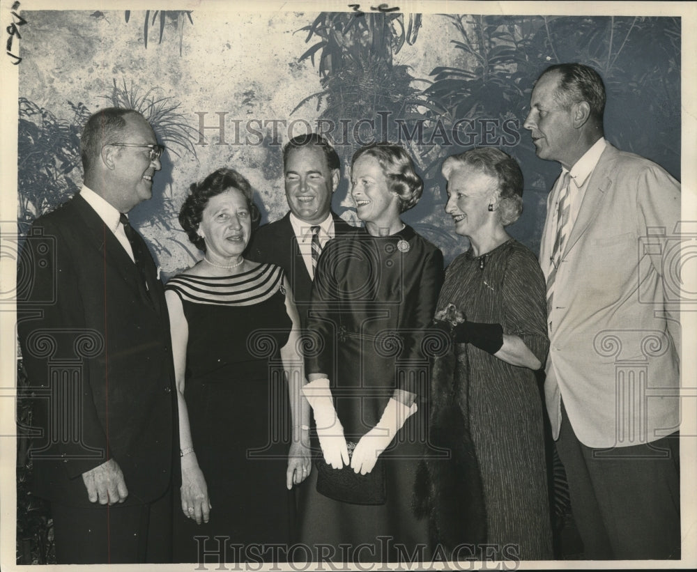 1964 Press Photo Association of Stock Exchange Firms Members Visit New Orleans - Historic Images