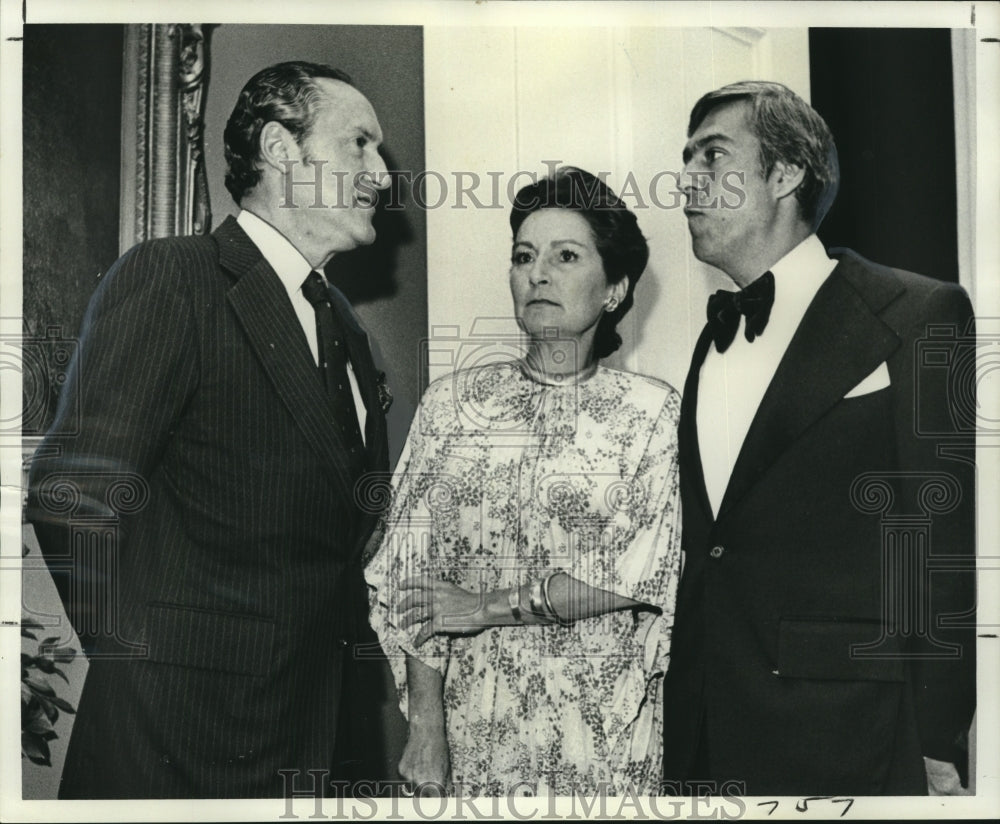 1976 Press Photo Enrigue Rousseau, Mr. &amp; Mrs. Alberto Fowler, New Orleans - Historic Images