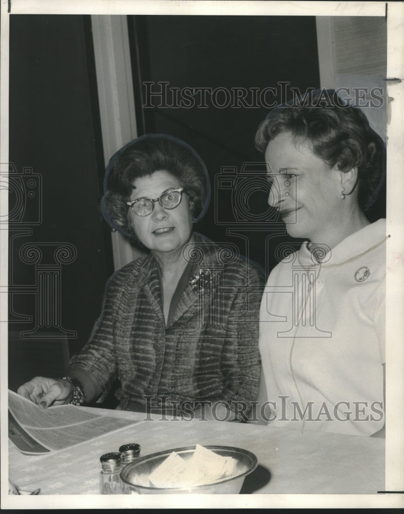 1968 American Home Economic Association Executives, New Orleans - Historic Images