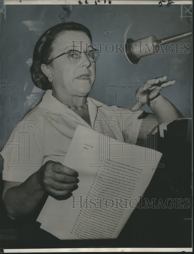 1960 Press Photo Nicholls School Teacher Myrtle Gamas At Legislature Session-Historic Images