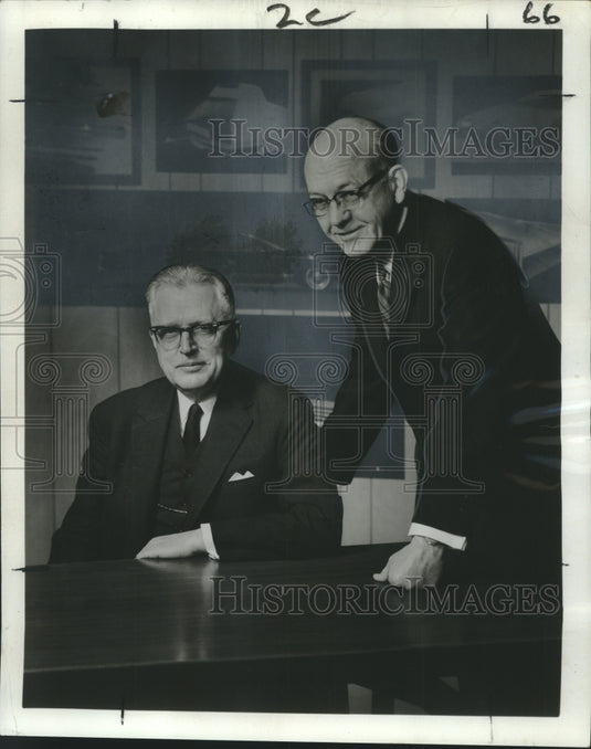 1964 Chairman, President of General Motors - Historic Images