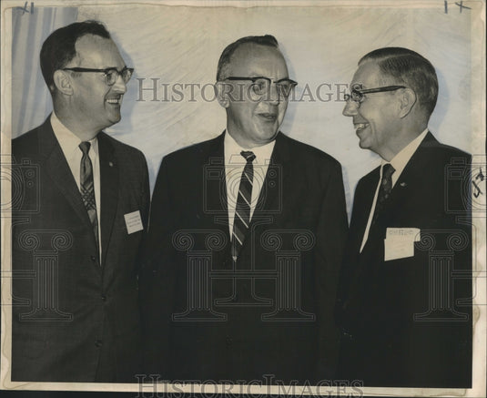 1963 Gray Iron Founders' Society Members Meet in New Orleans - Historic Images