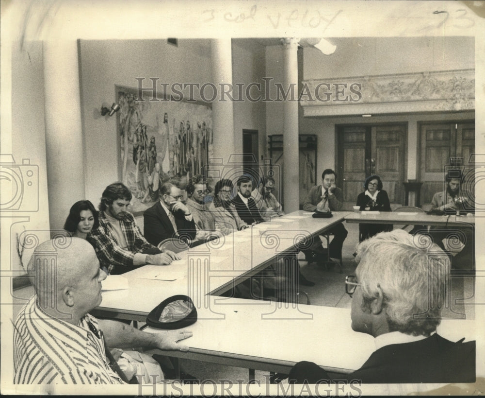 1975 Greater New Orleans Church Federation Noon Discussion Meeting - Historic Images