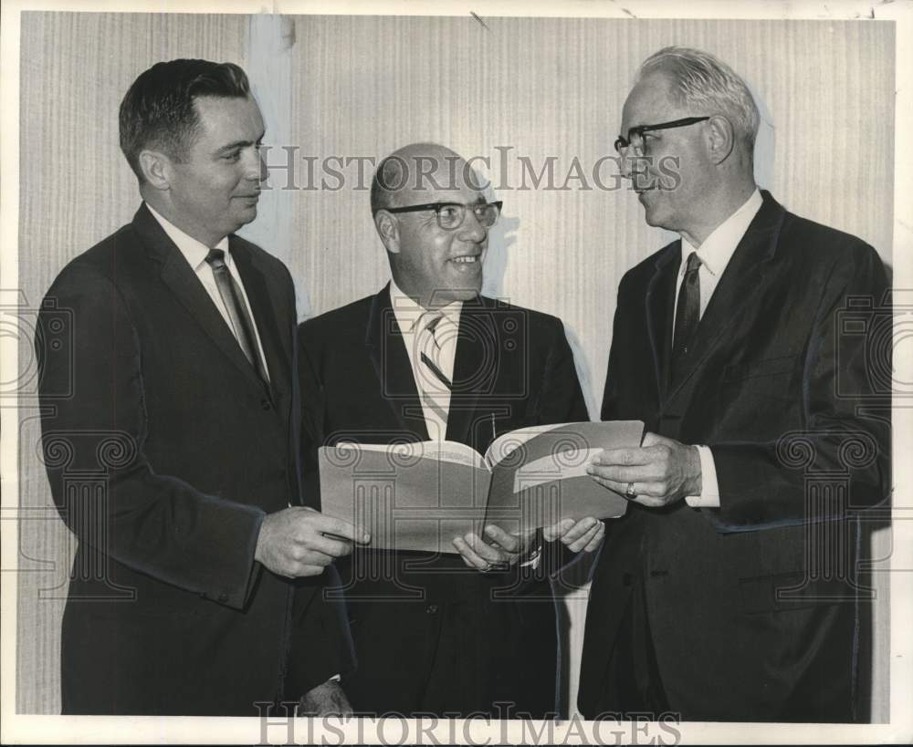 1966 Press Photo Participants in American Collectors Association Inc. Convention-Historic Images