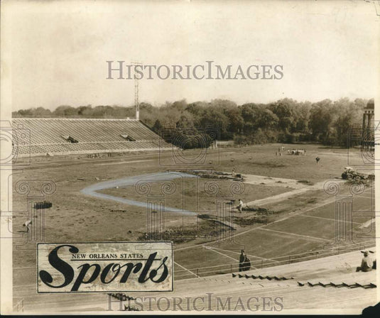 Press Photo Construction of Tad Gormely Stadium - Historic Images