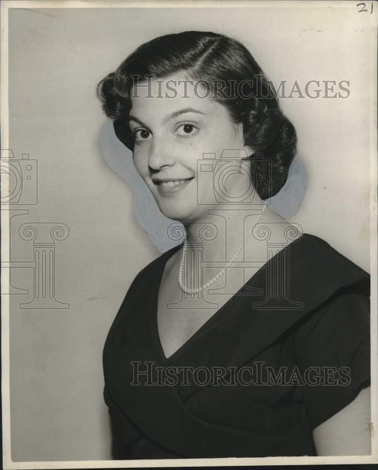1957 Press Photo Mrs. Louis K. Good Jr., President Flower Fancier's Guild-Historic Images