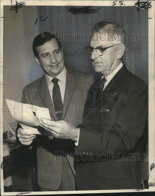 1969 Press Photo Calvin Ferranreceives building permit from Frank J. Lopiccolo-Historic Images
