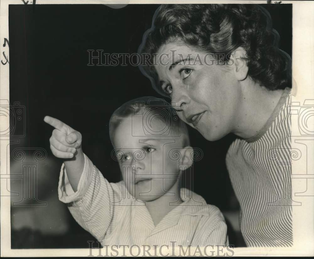 1965 Mark Flaherty and his mother, Mrs. Grace Flaherty, at circus - Historic Images