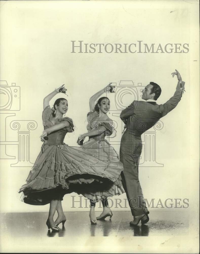 1964 Spanish Dancer Jose Greco with Two Members of his Troupe-Historic Images