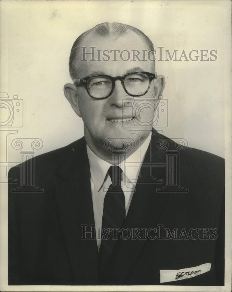 1962 Press Photo Clyde V. Hawk, King Zeus V - noo24957-Historic Images