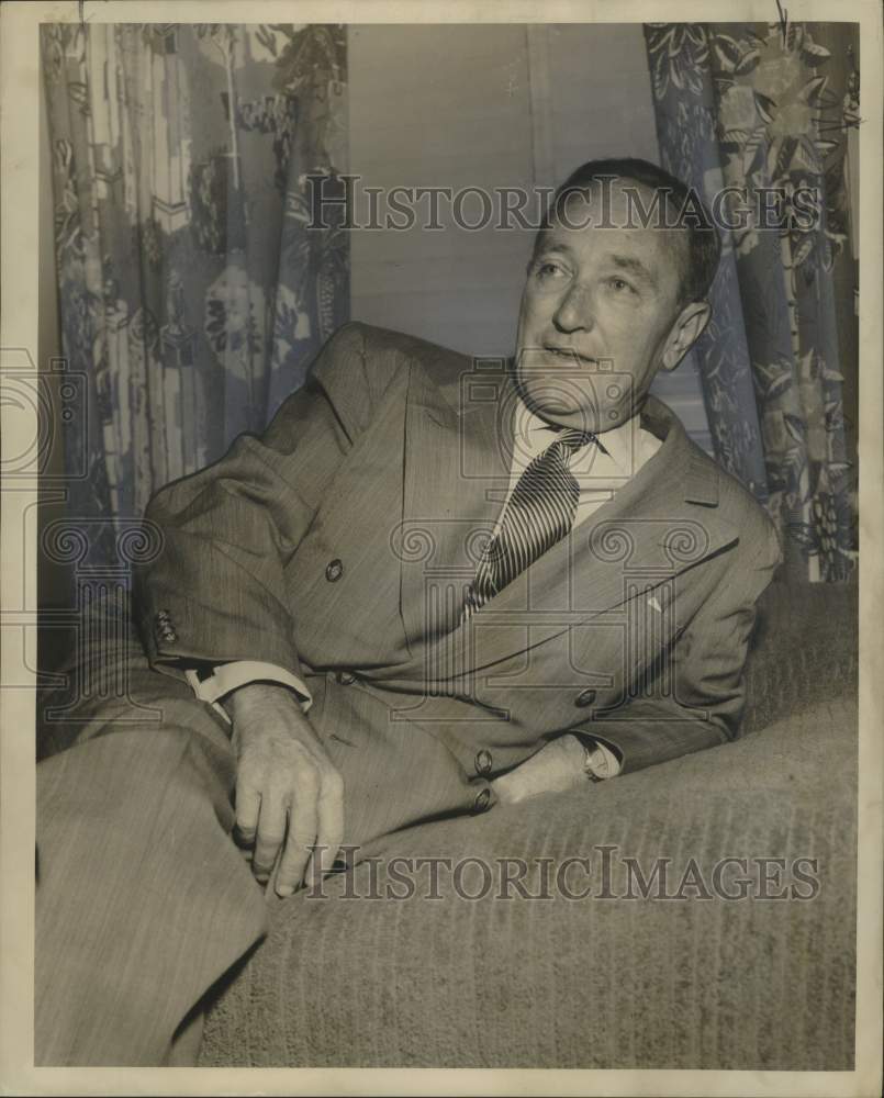 Press Photo Milwaukee Braves Fred Haney Wearing a Suit - Historic Images