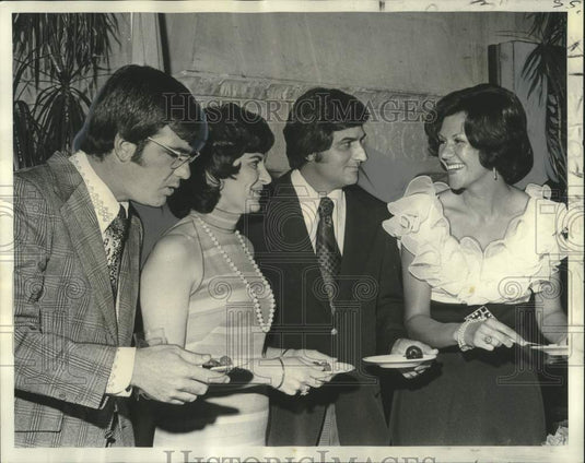 1974  South African Consul Pieter Van Resburg Goosen, Plimsoll Club - Historic Images