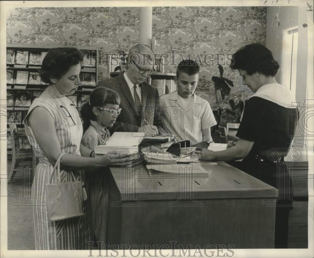 1961 Dieudonne J. Guidry family, Jefferson parish library-Historic Images