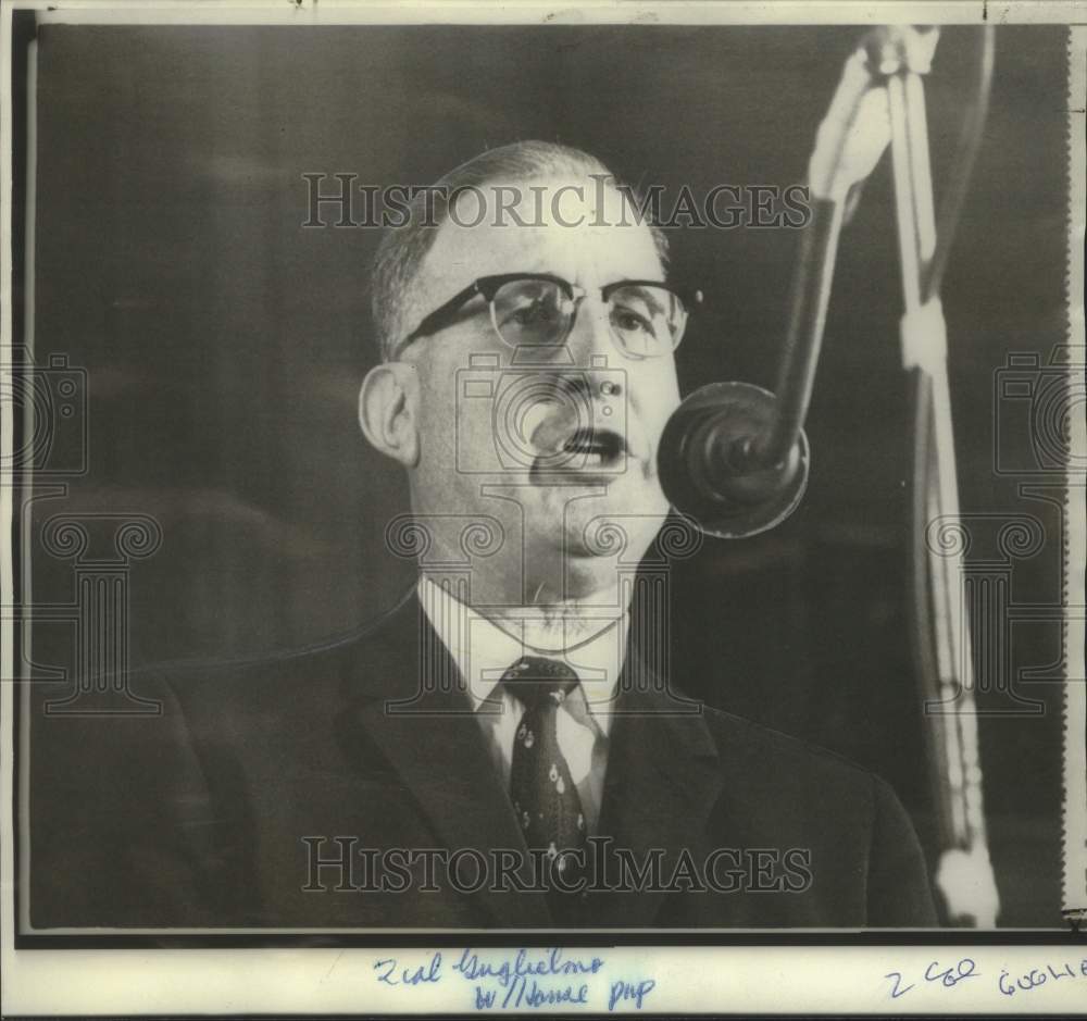 1966 Press Photo Dudley Guglielmo speaking to Louisiana House of Representatives - Historic Images