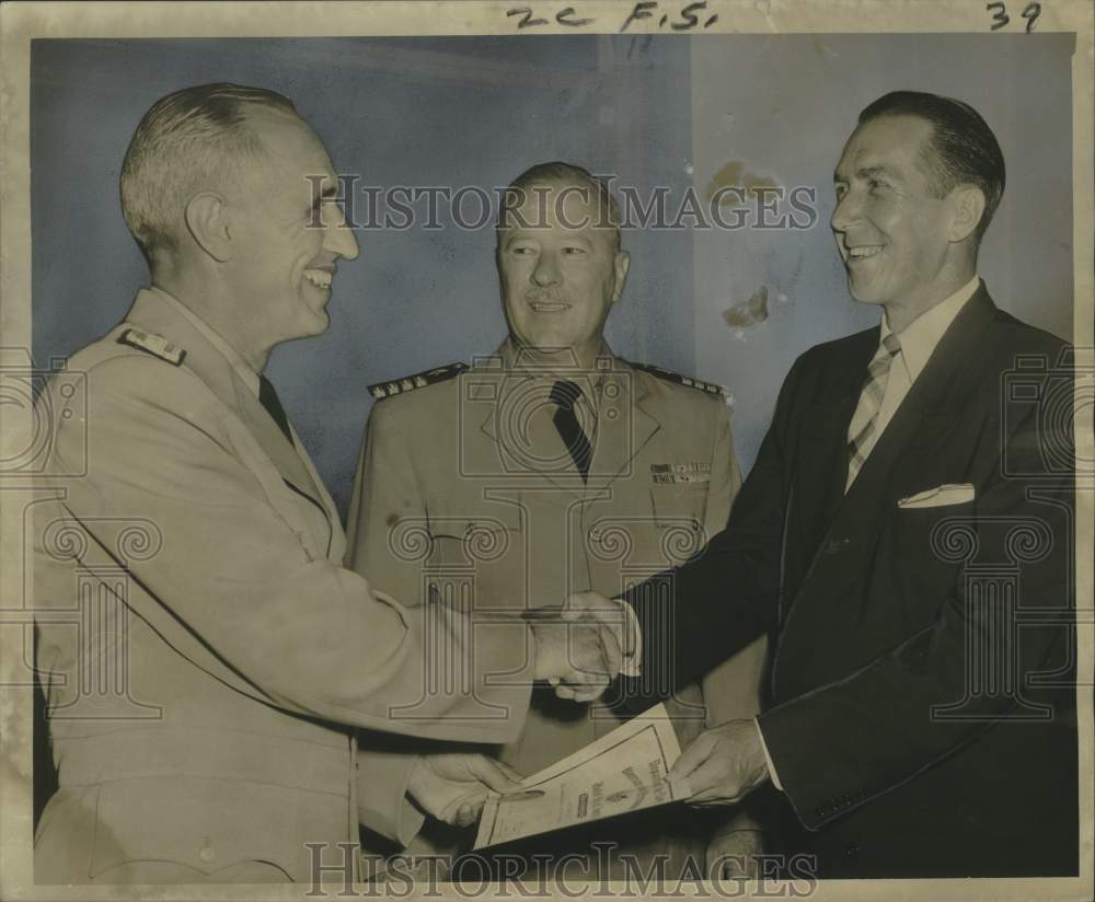 1956 Press Photo Naval Reserve Officers&#39; School Graduation Ceremony - Historic Images