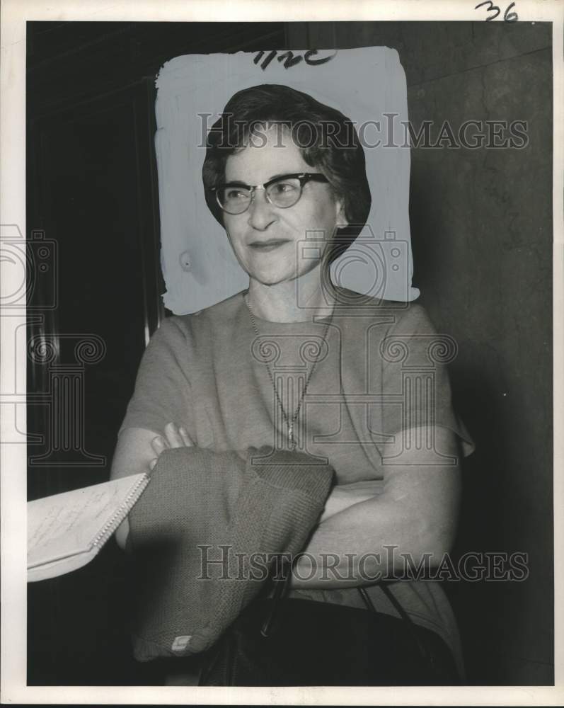 1968 Mrs. Sally Greenwald, legal secretary - Historic Images