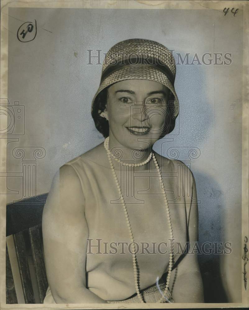 1958 Press Photo Jefferson Lakeshore Garden Guild President Mrs Frank van Haelen - Historic Images