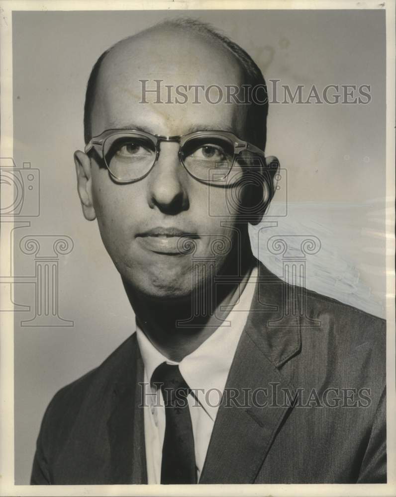 1962 Edwin Holmgren, assistant librarian New Orleans Public Library - Historic Images