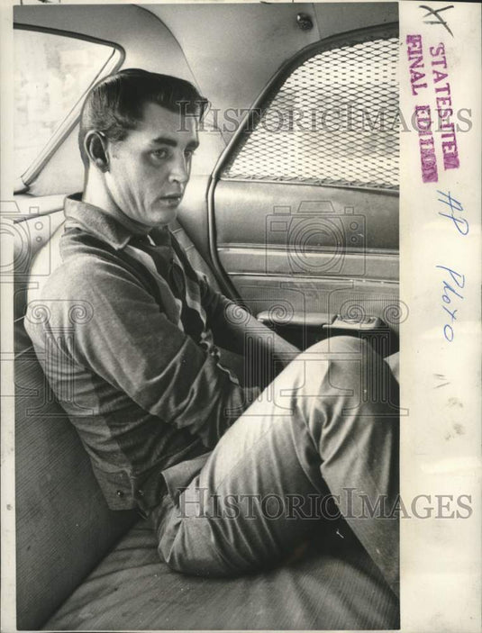 1966 Press Photo Barney Ray Guy, arrested by Police for aggravated battery - Historic Images