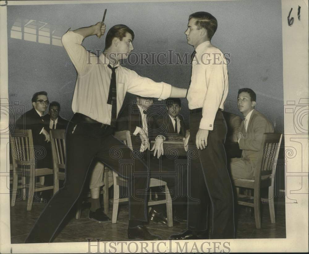 1966 Press Photo Scene from Holy Cross School&#39;s &quot;Twelve Angry Men&quot;, New Orleans - Historic Images